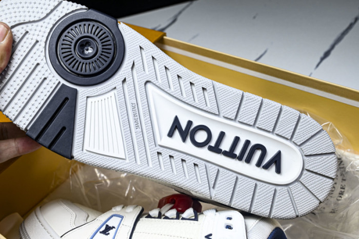 LVT SNEAKERS LVSRS-0086