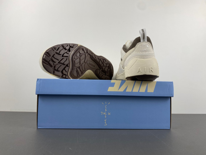 TRAVIS SCOTT X AIR JORDAN 1 LOW HQ3061-102